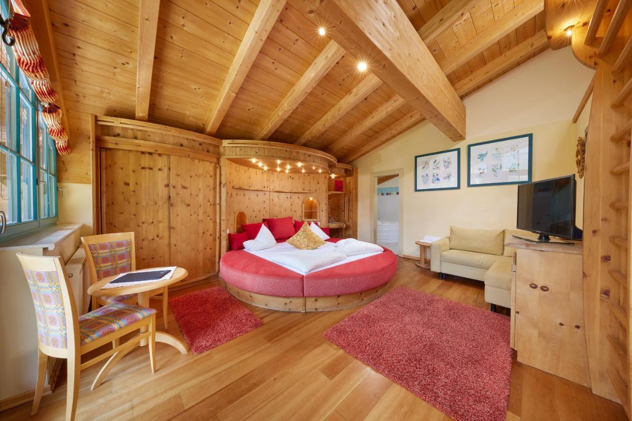Hotel Sunny Soelden Exterior foto