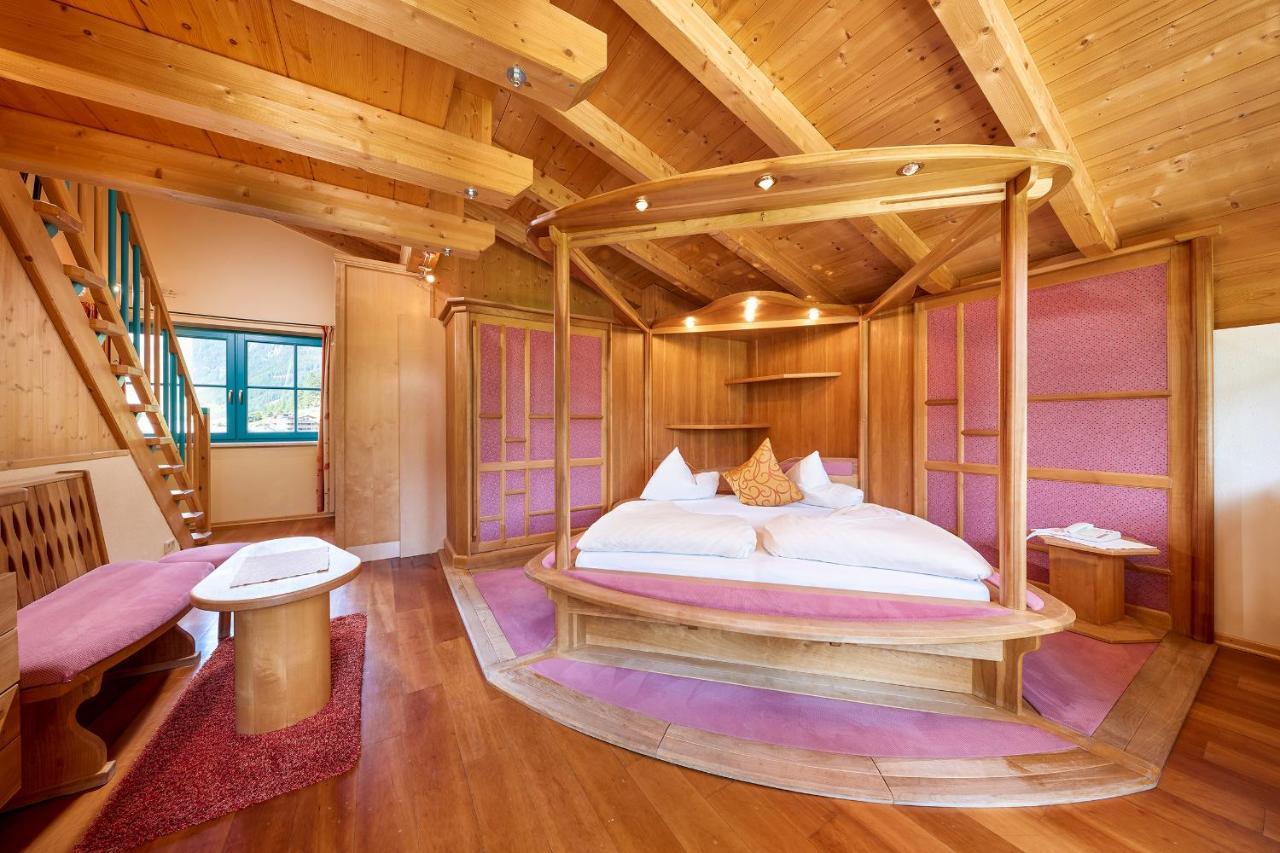Hotel Sunny Soelden Exterior foto
